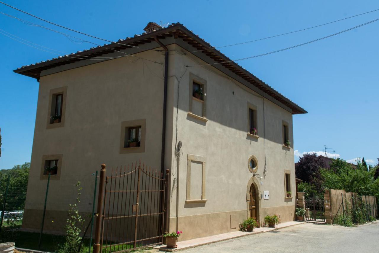 Antica Casa Del Glicine Apartment Поджибонси Екстериор снимка