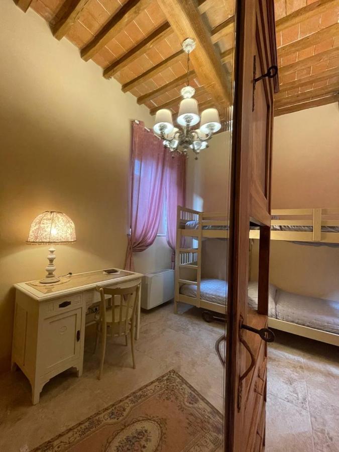 Antica Casa Del Glicine Apartment Поджибонси Екстериор снимка