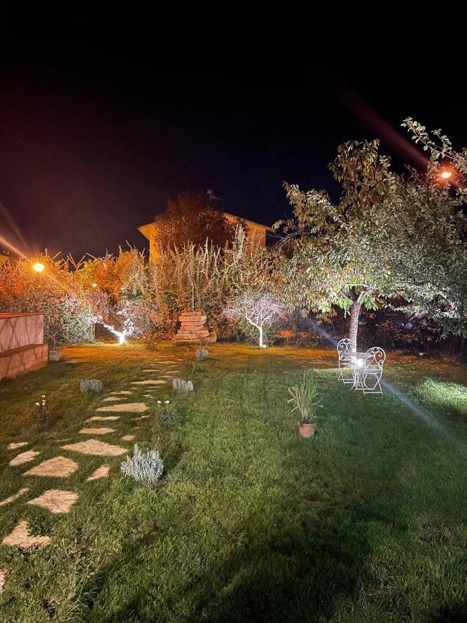 Antica Casa Del Glicine Apartment Поджибонси Екстериор снимка