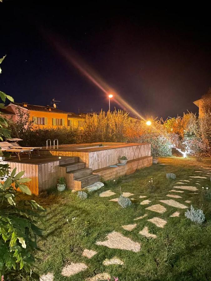 Antica Casa Del Glicine Apartment Поджибонси Екстериор снимка